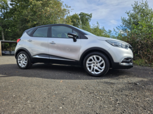 2015 Renault Captur 1.5 Dynamique Nav Dci 90 in Silver — image 3