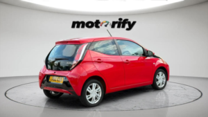 2016 Toyota Aygo 1.0 Vvt-I X-Pression Euro 6 5dr in Red — image 6
