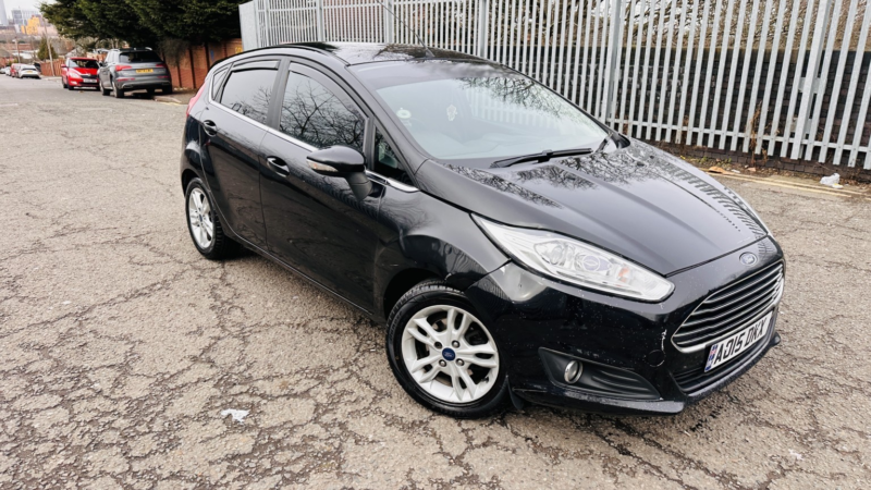 2015 Ford Fiesta 1.6 Zetec in Black — image 1