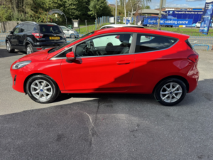 2017 Ford Fiesta 1.0 T Ecoboost Zetec in Red — image 2