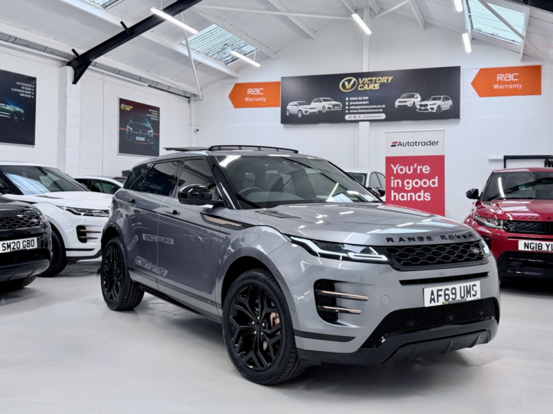2019 Land Rover Range Rover Evoque 2.0 D180 R-Dynamic Se in Grey — image 1