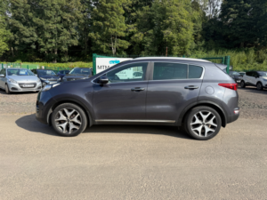 2018 Kia Sportage 1.7 Crdi Gt-Line SUV 5dr Diesel Manual Euro 6 (s/s) (114 Bhp) in Silver — image 3