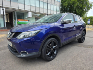 2014 Nissan Qashqai 1.2 Dig-T Acenta Premium 2WD Euro 5 (s/s) 5dr in Blue — image 4