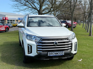 2025 Kgm Musso 2.2d Rebel Pickup Double Cab 4dr Diesel Auto 4WD Euro 6 (202 Ps) in White — image 2