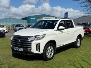 2025 Kgm Musso 2.2d Rebel Pickup Double Cab 4dr Diesel Auto 4WD Euro 6 (202 Ps) in White — image 4