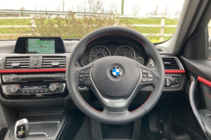 2018 BMW 3 Series 1.5 318i Sport Saloon 4dr Petrol Auto Euro 6 (s/s) (136 Ps) in White — image 5