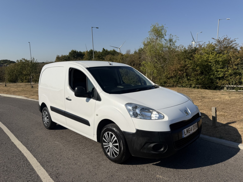 2014 Peugeot Partner 1.6 Hdi 850 Professional in White — image 1
