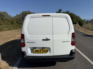 2014 Peugeot Partner 1.6 Hdi 850 Professional in White — image 4
