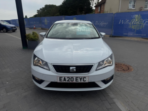 2020 SEAT Leon 1.0 Tsi Se Dynamic Euro 6 (s/s) 5dr in White — image 3