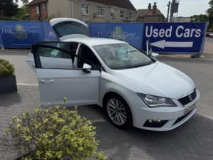 2020 SEAT Leon 1.0 Tsi Se Dynamic Euro 6 (s/s) 5dr in White — image 6