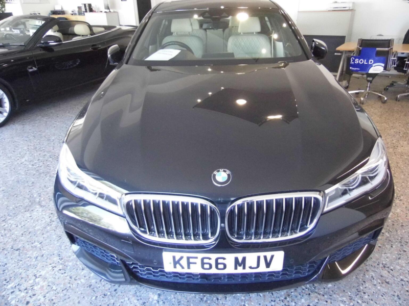 2016 BMW 7 Series 4.4 750i V8 M Sport Auto Euro 6 (s/s) 4dr in Black — image 1