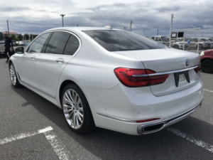 2018 BMW 7 Series 750i 4.4 V8 Excellence Automatic in White — image 2