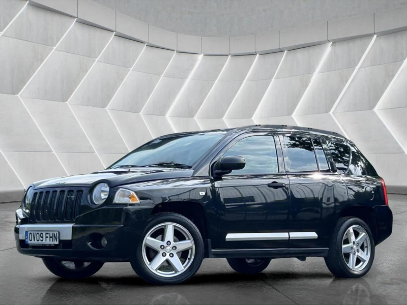 2009 Jeep Compass 2.4 Limited CVT 4WD Euro 4 5dr in Black — image 1