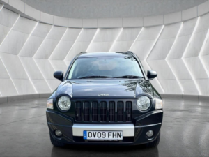 2009 Jeep Compass 2.4 Limited CVT 4WD Euro 4 5dr in Black — image 2