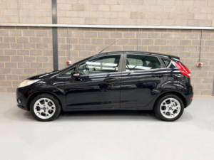 2012 Ford Fiesta 1.4 Zetec 5dr in Black — image 6