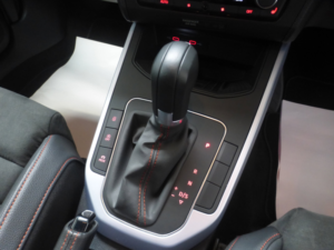 2021 SEAT Arona 1.0 Tsi Fr Sport SUV 5dr Petrol DSG Euro 6 (s/s) (110 Ps) in Black — image 5