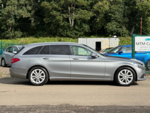 2016 Mercedes-Benz C Class 1.6 C200d Sport (premium) Estate 5dr Diesel G-Tronic+ Euro 6 (s/s) (136 Ps) in Silver — image 4