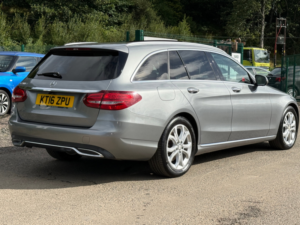 2016 Mercedes-Benz C Class 1.6 C200d Sport (premium) Estate 5dr Diesel G-Tronic+ Euro 6 (s/s) (136 Ps) in Silver — image 5