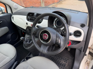 2011 Fiat 500 0.9 Twinair Lounge Euro 5 (s/s) 3dr in White — image 5