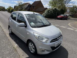 2011 Hyundai I10 1.2 Active in Silver — image 2