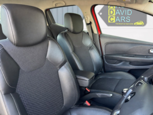 2016 Renault Clio 0.9 Dynamique S Nav Tce 90 in Red — image 3
