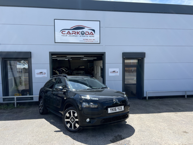2016 Citroen C4 Cactus 1.6 Bluehdi Flair in Black — image 1
