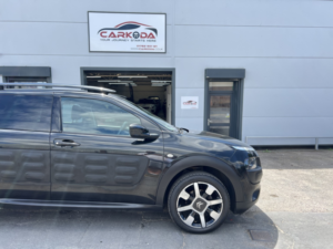2016 Citroen C4 Cactus 1.6 Bluehdi Flair in Black — image 5