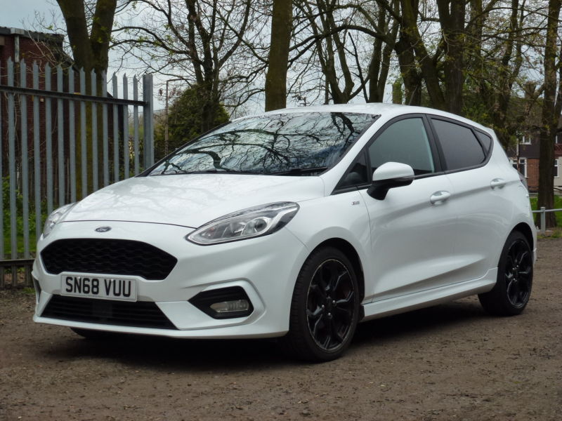 2018 Ford Fiesta 1.0t Ecoboost St-Line Hatchback 5dr Petrol Manual Euro 6 (s/s) (140 Ps) in White — image 1