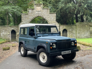 1988 Land Rover 90 2.5 in Blue — image 2