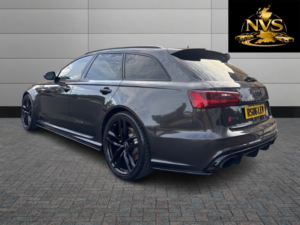 2015 Audi Rs6 Avant 4.0 Tfsi V8 in Grey — image 5