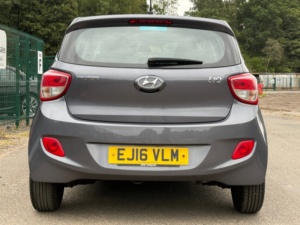 2016 Hyundai I10 1.2 Premium Hatchback 5dr Petrol Manual Euro 5 (87 Ps) in Grey — image 6