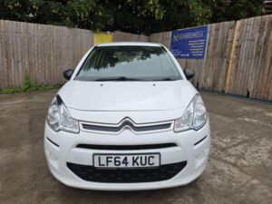 2014 Citroen C3 1.4 Hdi Vt Euro 5 5dr in White — image 3