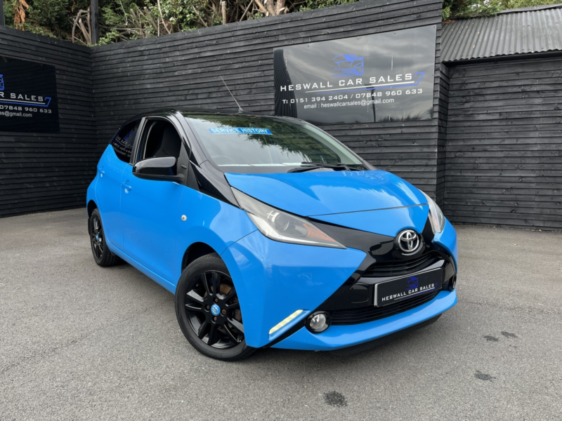 2015 Toyota Aygo 1.0 Vvt-I X-Cite in Blue — image 1