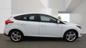 2017 Ford Focus 1.0t Ecoboost Zetec Edition Euro 6 (s/s) 5dr in White — image 2