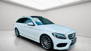2014 Mercedes-Benz C Class 2.1 C220 Bluetec Amg Line G-Tronic+ Euro 6 (s/s) 5dr in White — image 3