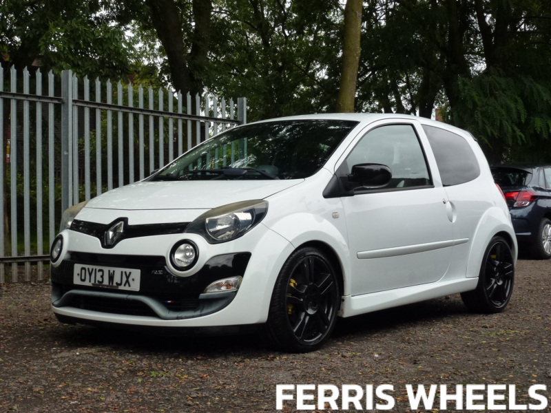 2013 Renault Twingo 1.6 Vvt Renaultsport 133 3dr in White — image 1