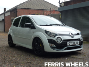 2013 Renault Twingo 1.6 Vvt Renaultsport 133 3dr in White — image 2