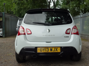 2013 Renault Twingo 1.6 Vvt Renaultsport 133 3dr in White — image 5
