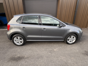2016 Volkswagen Polo 1.2 Tsi Bluemotion Tech Match in Grey — image 5