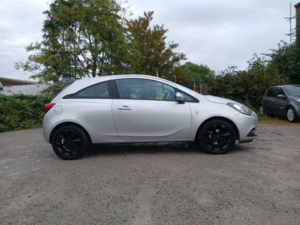 2016 Vauxhall Corsa 1.4i Ecoflex Sri Euro 6 3dr in Silver — image 2