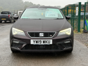2019 SEAT Leon 1.5 Tsi Evo Fr Sport Hatchback 5dr Petrol Manual Euro 6 (s/s) (150 Ps) in Purple — image 2
