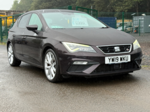 2019 SEAT Leon 1.5 Tsi Evo Fr Sport Hatchback 5dr Petrol Manual Euro 6 (s/s) (150 Ps) in Purple — image 3