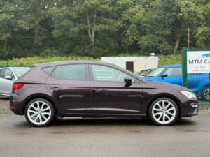 2019 SEAT Leon 1.5 Tsi Evo Fr Sport Hatchback 5dr Petrol Manual Euro 6 (s/s) (150 Ps) in Purple — image 4