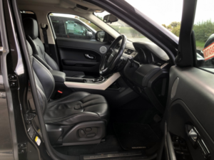 2012 Land Rover Range Rover Evoque 2.2 Sd4 Prestige Turbo Diesel Automatic 4x4 - Full Service History - 1 Owner - 42000 Miles in Black — image 3