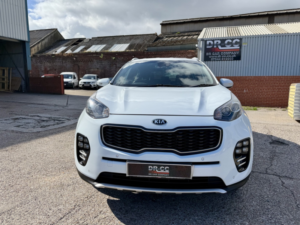 2016 Kia Sportage 2.0 Crdi Gt-Line in White — image 2