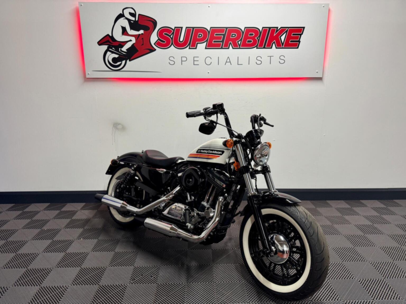 2018 Harley-Davidson Sportster 1200 Xl1200xs Forty-Eight Special Euro 4 in White — image 1