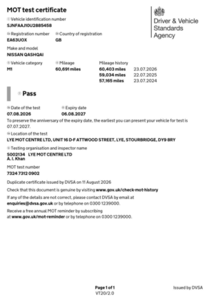 2013 Nissan Qashqai 1.6 360 2WD Euro 5 5dr in White — image 6