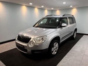 2010 Skoda Yeti 1.2 Tsi Se DSG Euro 5 5dr in Silver — image 5
