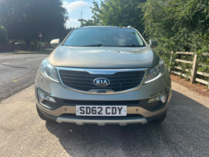 2012 Kia Sportage 2.0 Crdi Kx-3 SUV 5dr Diesel Manual AWD Euro 5 (134 Bhp) in Silver — image 2