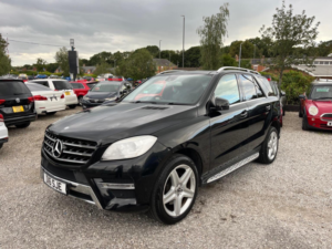 2013 Mercedes-Benz M Class 3.0 Ml350 V6 Bluetec Sport G-Tronic 4WD Euro 6 (s/s) 5dr in Black — image 3